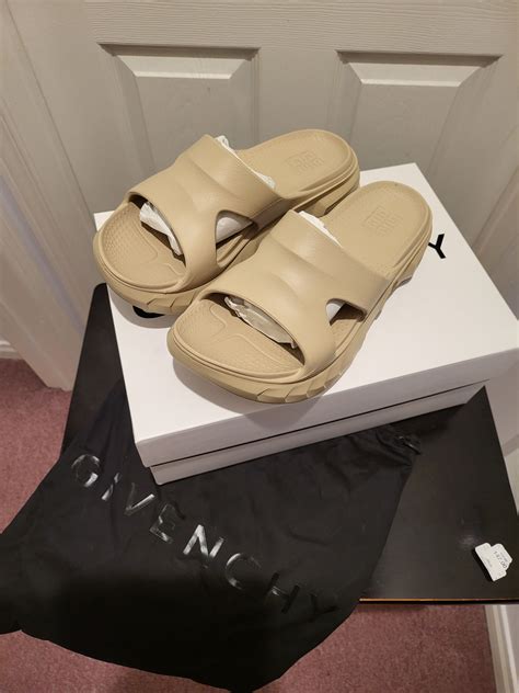 girls givenchy slides|Givenchy marshmallow slide.